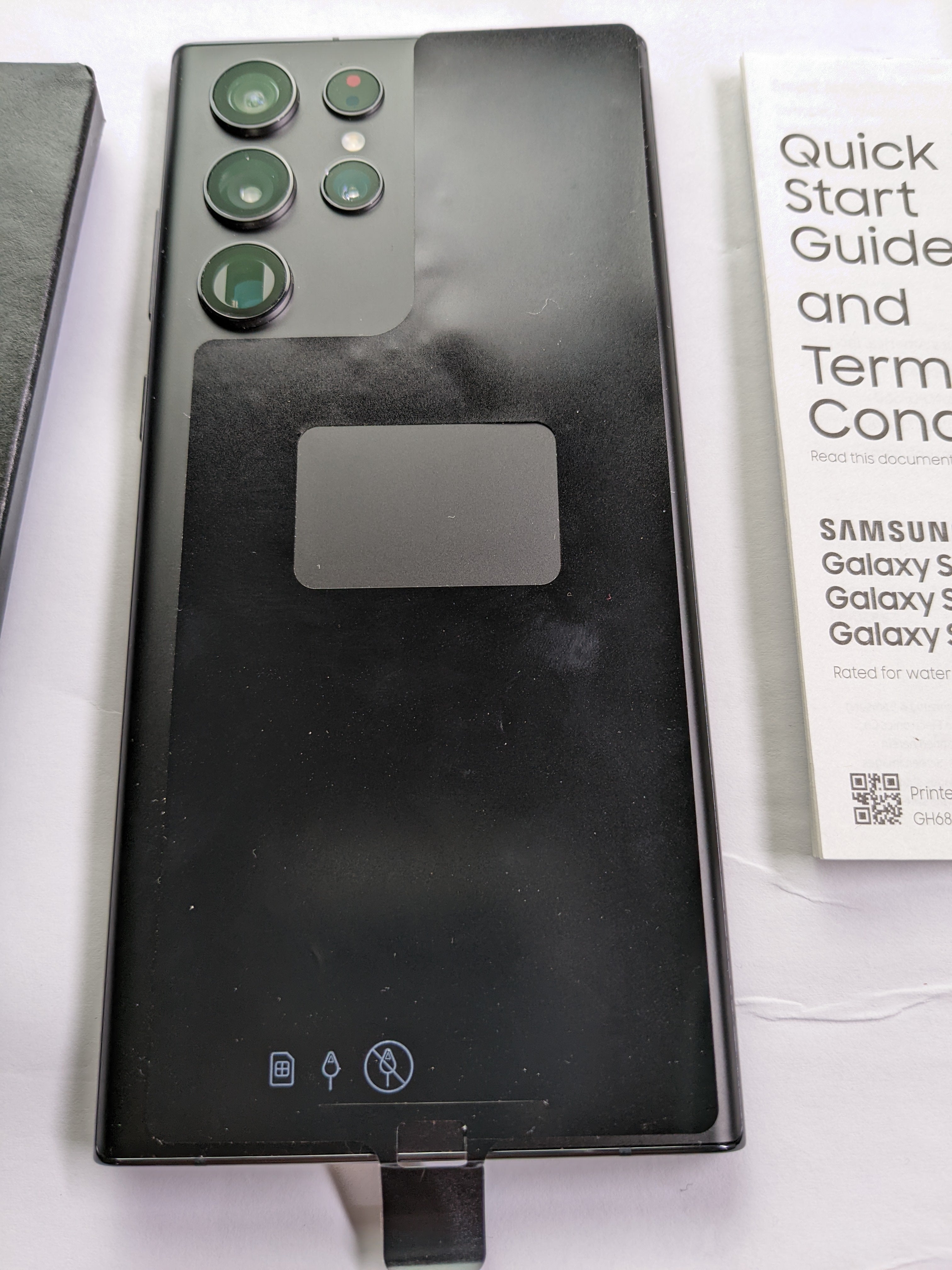 Samsung Galaxy S22 Ultra 5G (2022) SM-908U1 Unlocked 128gb Black